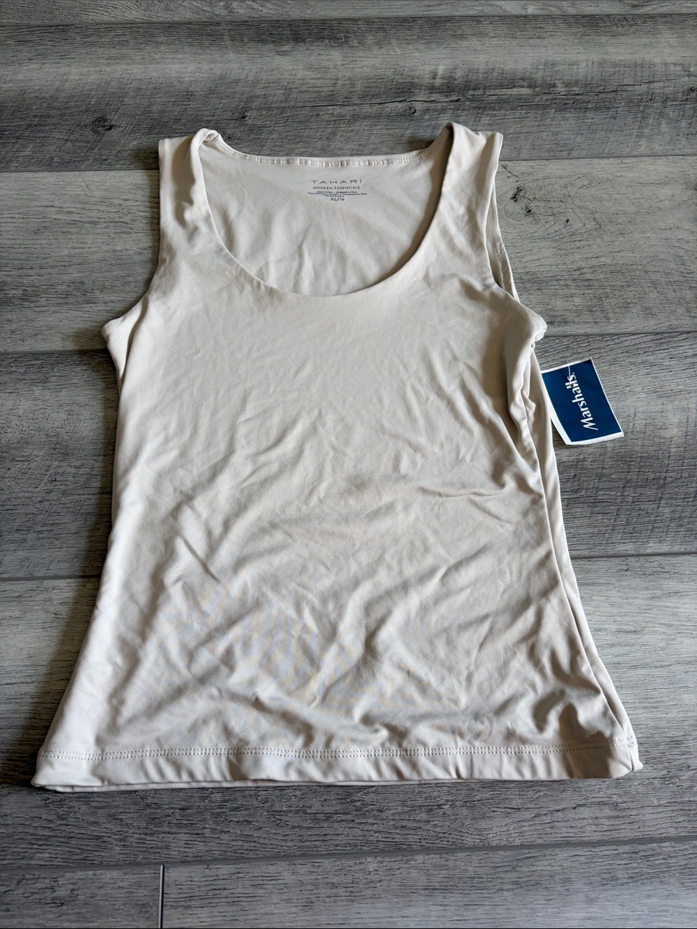 Tahari Scoop Neck Tank Top in Light Cream